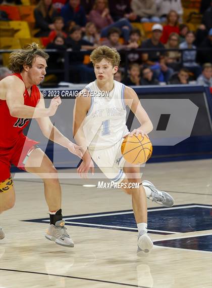 Thumbnail 1 in Crimson Cliffs vs Sky View (UHSAA 4A Semifinal) photogallery.