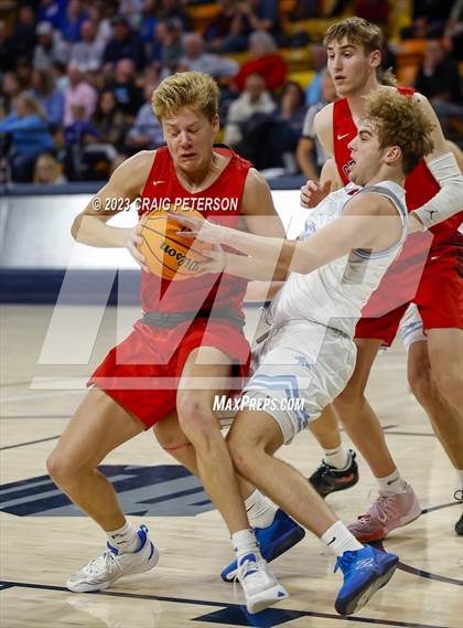 Thumbnail 3 in Crimson Cliffs vs Sky View (UHSAA 4A Semifinal) photogallery.