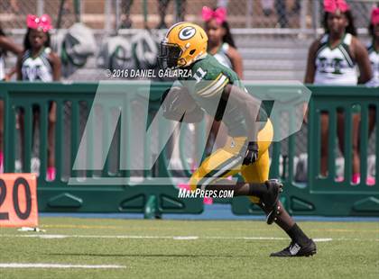 Thumbnail 3 in Central vs Jackson photogallery.