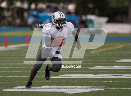 Thumbnail 1 in Central vs Jackson photogallery.