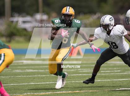 Thumbnail 1 in Central vs Jackson photogallery.