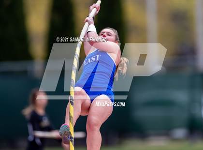 Thumbnail 2 in Harold Scott Invitational (Field Events) photogallery.
