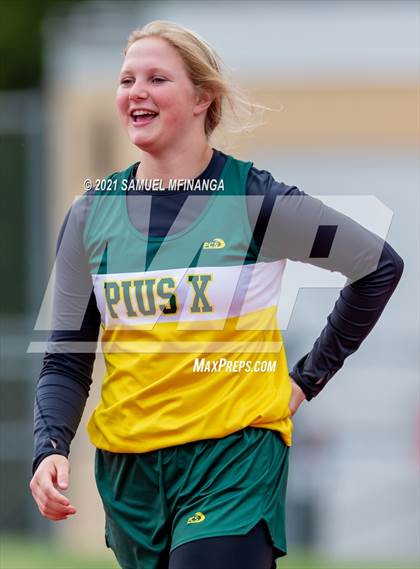 Thumbnail 1 in Harold Scott Invitational (Field Events) photogallery.