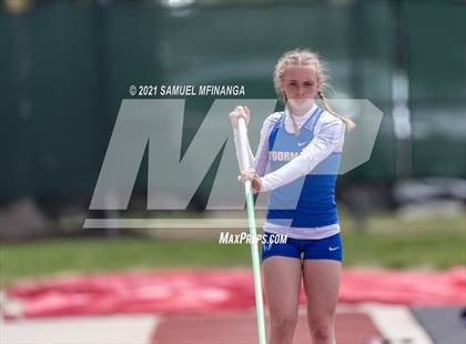 Thumbnail 1 in Harold Scott Invitational (Field Events) photogallery.