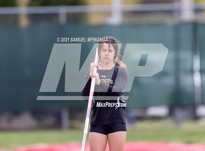 Thumbnail 2 in Harold Scott Invitational (Field Events) photogallery.