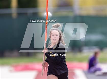 Thumbnail 3 in Harold Scott Invitational (Field Events) photogallery.