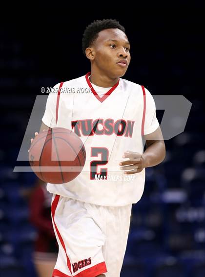 Thumbnail 1 in Salpointe Catholic vs Tucson High Magnet School (McKale Center) photogallery.