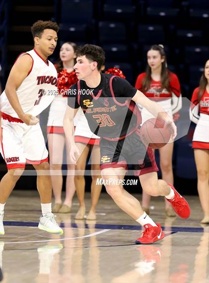 Thumbnail 2 in Salpointe Catholic vs Tucson High Magnet School (McKale Center) photogallery.