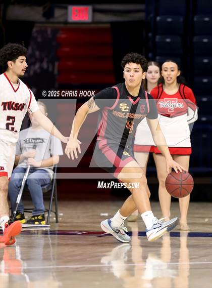 Thumbnail 2 in Salpointe Catholic vs Tucson High Magnet School (McKale Center) photogallery.