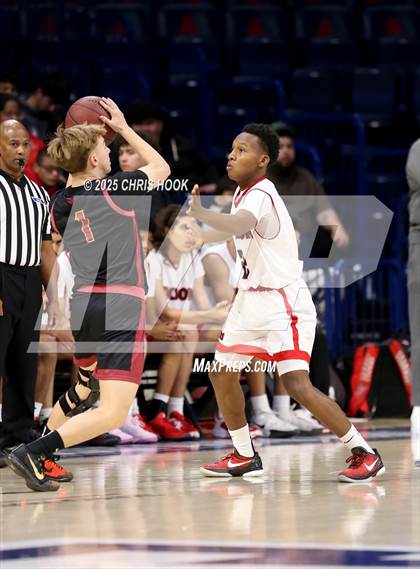 Thumbnail 3 in Salpointe Catholic vs Tucson High Magnet School (McKale Center) photogallery.