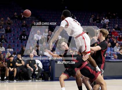 Thumbnail 2 in Salpointe Catholic vs Tucson High Magnet School (McKale Center) photogallery.