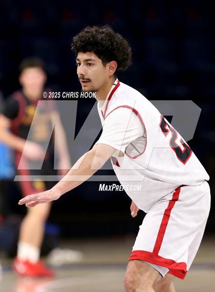 Thumbnail 2 in Salpointe Catholic vs Tucson High Magnet School (McKale Center) photogallery.