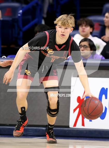 Thumbnail 2 in Salpointe Catholic vs Tucson High Magnet School (McKale Center) photogallery.