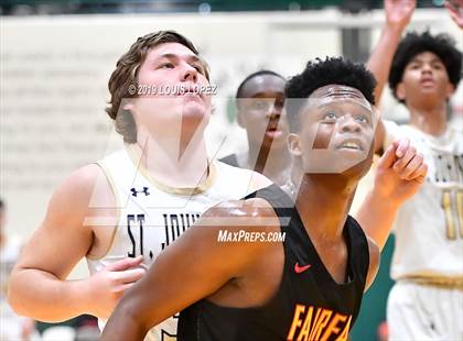 Thumbnail 1 in St. John Bosco vs. Fairfax (Classic at Damien) photogallery.