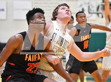Thumbnail 3 in St. John Bosco vs. Fairfax (Classic at Damien) photogallery.