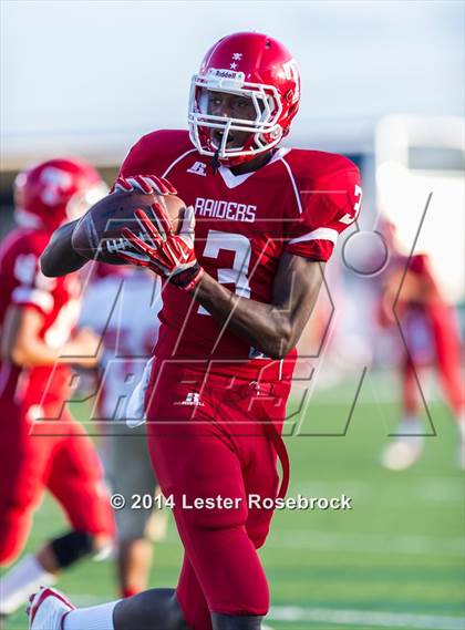 Thumbnail 3 in Laredo LBJ @ Taft photogallery.