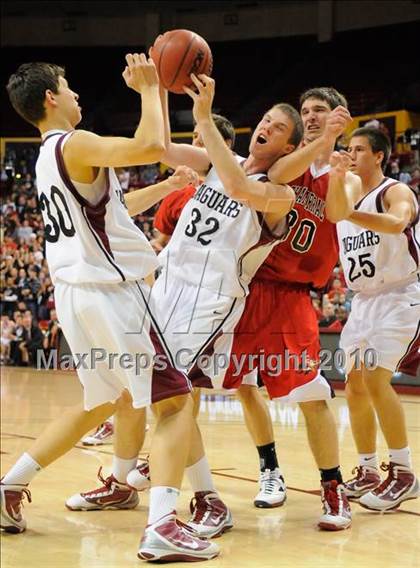 Thumbnail 2 in Boulder Creek vs Chaparral (AIA 5A-II State Final) photogallery.