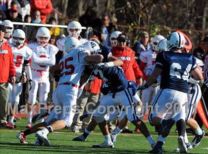 Thumbnail 3 in Greenwich @ Staples (FCIAC Championship) photogallery.