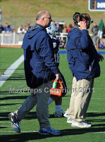 Thumbnail 3 in Greenwich @ Staples (FCIAC Championship) photogallery.