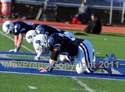 Thumbnail 2 in Greenwich @ Staples (FCIAC Championship) photogallery.