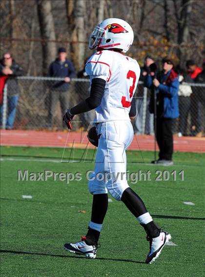 Thumbnail 2 in Greenwich @ Staples (FCIAC Championship) photogallery.