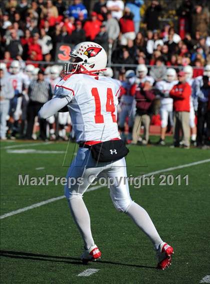 Thumbnail 3 in Greenwich @ Staples (FCIAC Championship) photogallery.