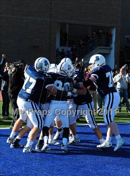 Thumbnail 2 in Greenwich @ Staples (FCIAC Championship) photogallery.