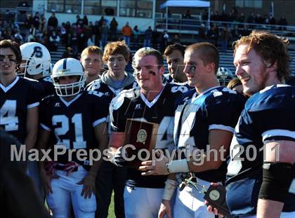 Thumbnail 3 in Greenwich @ Staples (FCIAC Championship) photogallery.