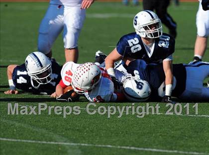 Thumbnail 3 in Greenwich @ Staples (FCIAC Championship) photogallery.