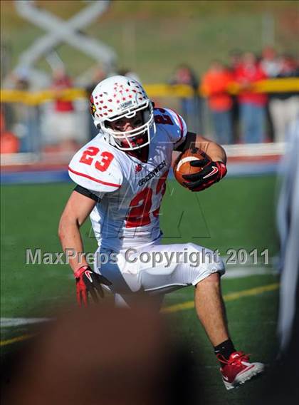 Thumbnail 2 in Greenwich @ Staples (FCIAC Championship) photogallery.