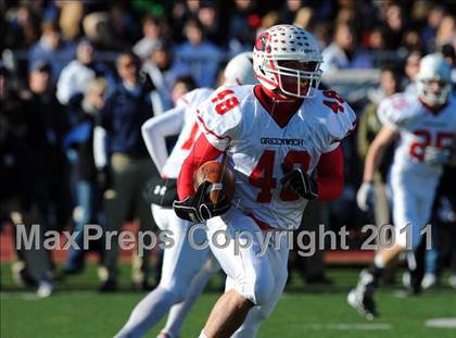 Thumbnail 3 in Greenwich @ Staples (FCIAC Championship) photogallery.