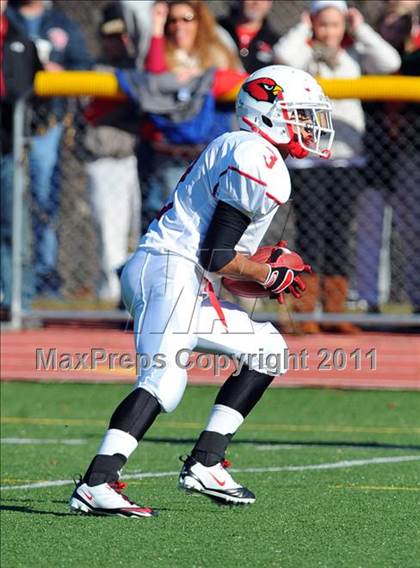 Thumbnail 3 in Greenwich @ Staples (FCIAC Championship) photogallery.