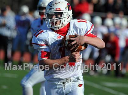 Thumbnail 3 in Greenwich @ Staples (FCIAC Championship) photogallery.