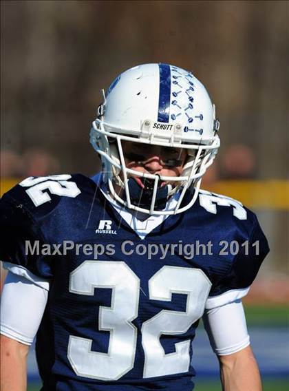 Thumbnail 2 in Greenwich @ Staples (FCIAC Championship) photogallery.