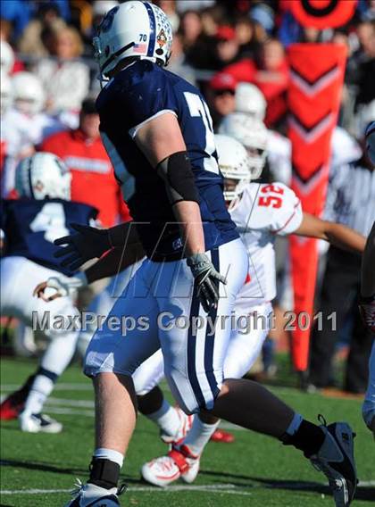 Thumbnail 3 in Greenwich @ Staples (FCIAC Championship) photogallery.