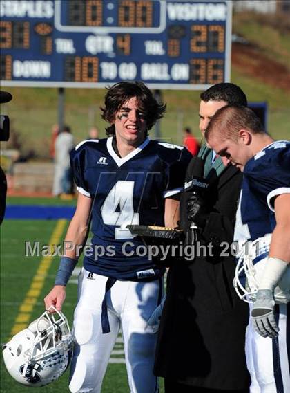 Thumbnail 2 in Greenwich @ Staples (FCIAC Championship) photogallery.