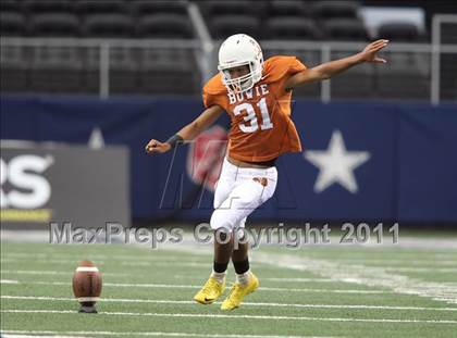 Thumbnail 3 in Karr vs. Bowie (Kirk Herbstreit National Kickoff Classic) photogallery.