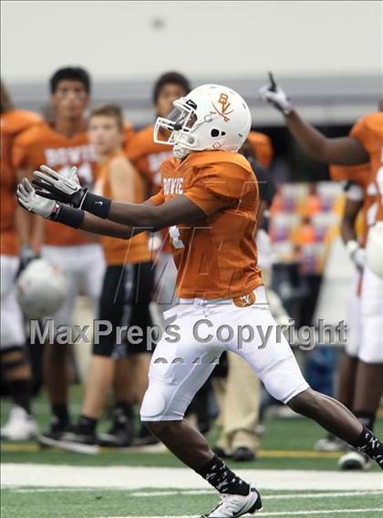 Thumbnail 3 in Karr vs. Bowie (Kirk Herbstreit National Kickoff Classic) photogallery.