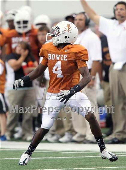 Thumbnail 2 in Karr vs. Bowie (Kirk Herbstreit National Kickoff Classic) photogallery.