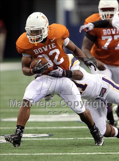 Thumbnail 1 in Karr vs. Bowie (Kirk Herbstreit National Kickoff Classic) photogallery.