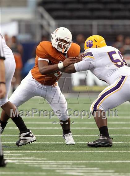 Thumbnail 2 in Karr vs. Bowie (Kirk Herbstreit National Kickoff Classic) photogallery.