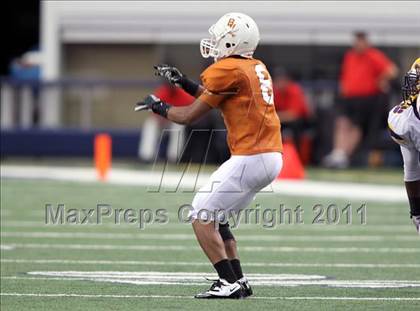 Thumbnail 3 in Karr vs. Bowie (Kirk Herbstreit National Kickoff Classic) photogallery.