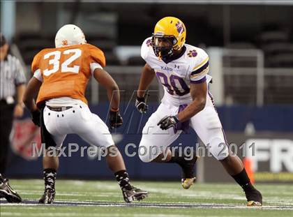Thumbnail 1 in Karr vs. Bowie (Kirk Herbstreit National Kickoff Classic) photogallery.