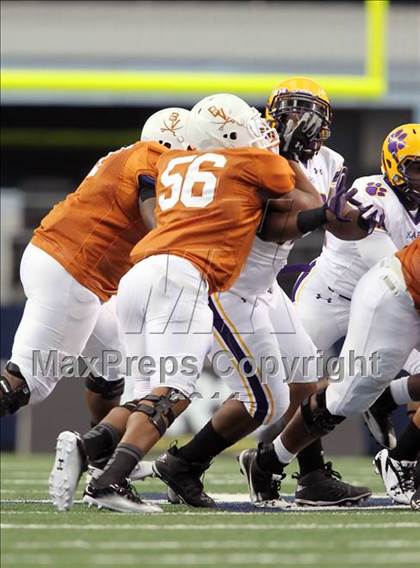 Thumbnail 1 in Karr vs. Bowie (Kirk Herbstreit National Kickoff Classic) photogallery.