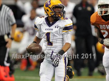 Thumbnail 2 in Karr vs. Bowie (Kirk Herbstreit National Kickoff Classic) photogallery.