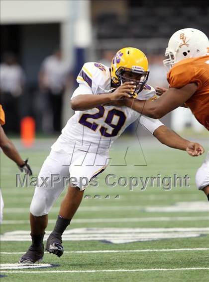 Thumbnail 2 in Karr vs. Bowie (Kirk Herbstreit National Kickoff Classic) photogallery.