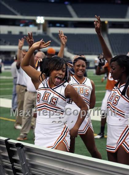 Thumbnail 1 in Karr vs. Bowie (Kirk Herbstreit National Kickoff Classic) photogallery.