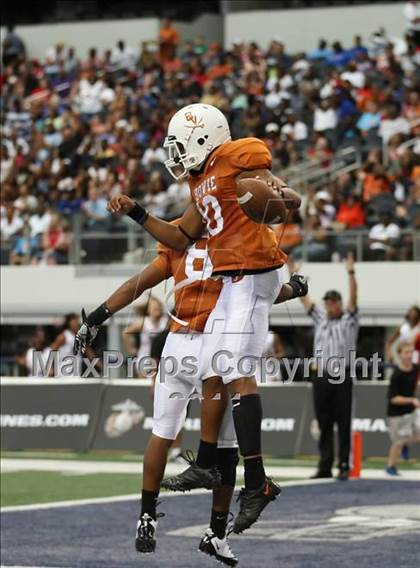 Thumbnail 3 in Karr vs. Bowie (Kirk Herbstreit National Kickoff Classic) photogallery.