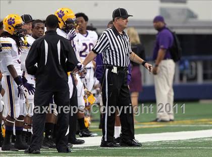 Thumbnail 3 in Karr vs. Bowie (Kirk Herbstreit National Kickoff Classic) photogallery.