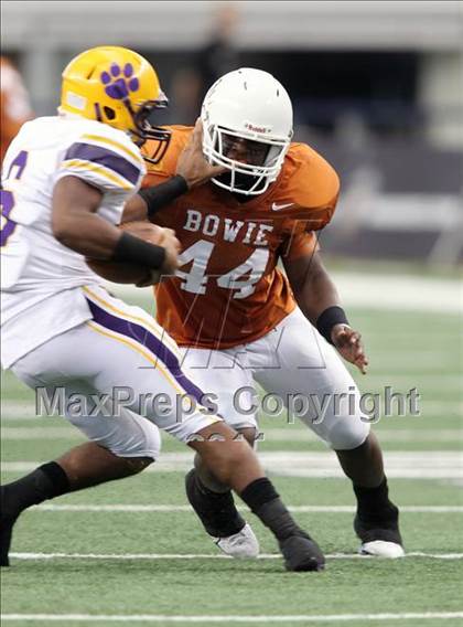 Thumbnail 1 in Karr vs. Bowie (Kirk Herbstreit National Kickoff Classic) photogallery.